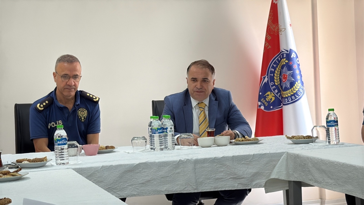 Anamur’da Artan Dolandırıcılık Vakalarıyla İlgili Toplantı Düzenlendi..