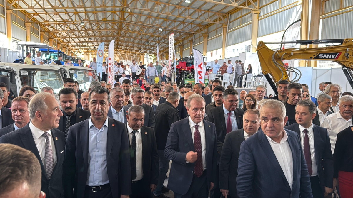 Anamur’da Tarım ve Tropikal Ürünler Fuarı Coşkuyla Açıldı..