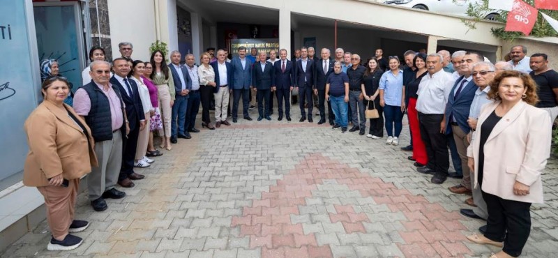 Başkan Seçer Anamur’da Partililerle Buluştu