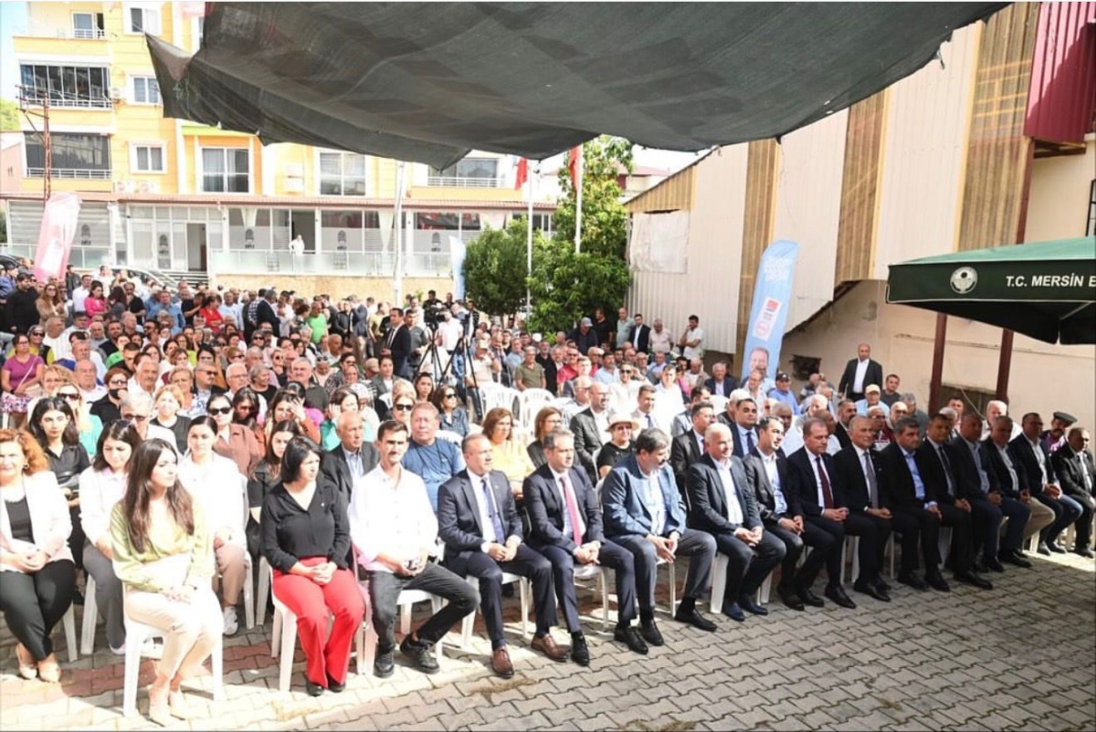 Başkan Seçer Anamur’da Partililerle Buluştu