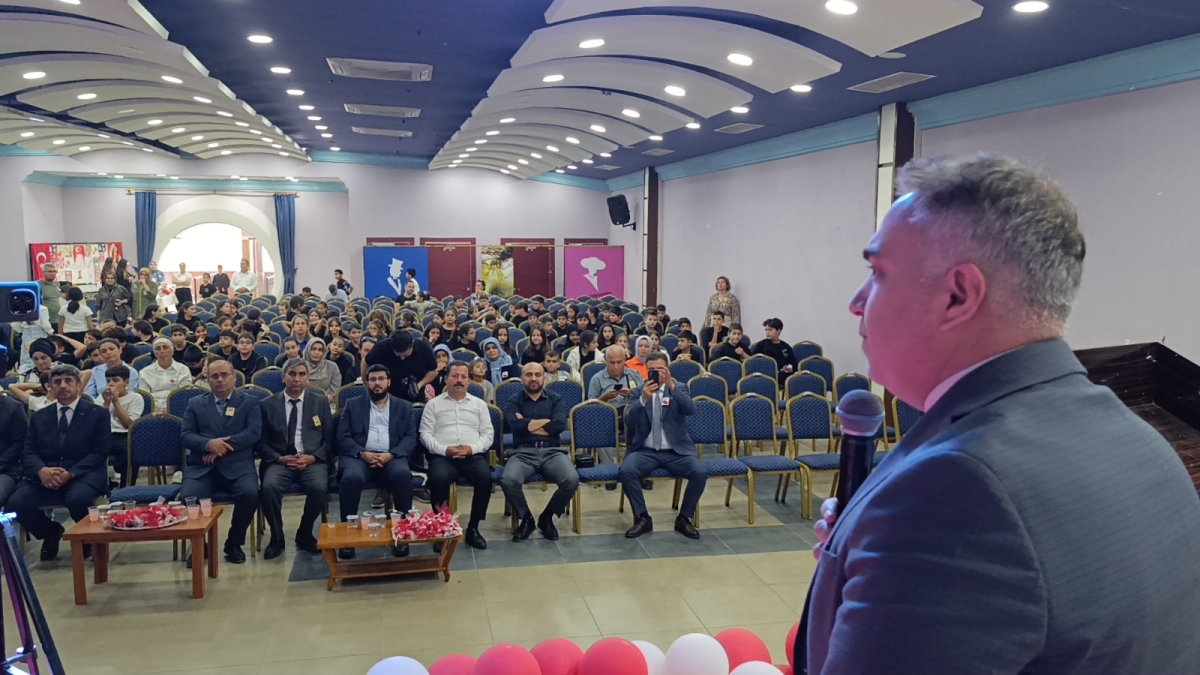 “Kur’an Okuyorum, Peygamberimi Seviyorum” Programı Anamur’da Duygu Dolu Anlar Yaşattı