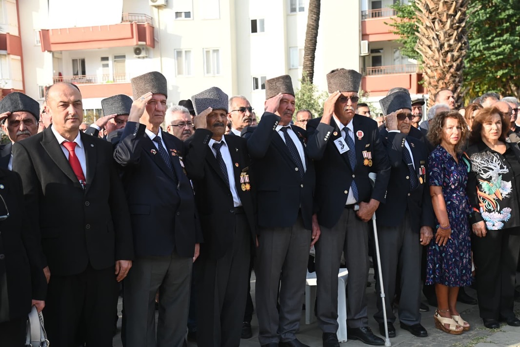 10 Kasım Atatürk’ü Anma Günü Çelenk Sunma Töreni ve Anma Programı Gerçekleştirildi.