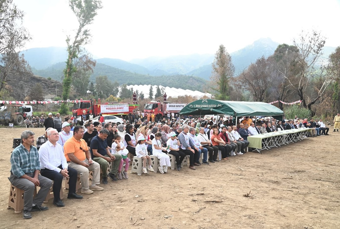Anamur’da “Geleceğe Nefes” Kampanyası Kapsamında Fidanlar Toprakla Buluştu