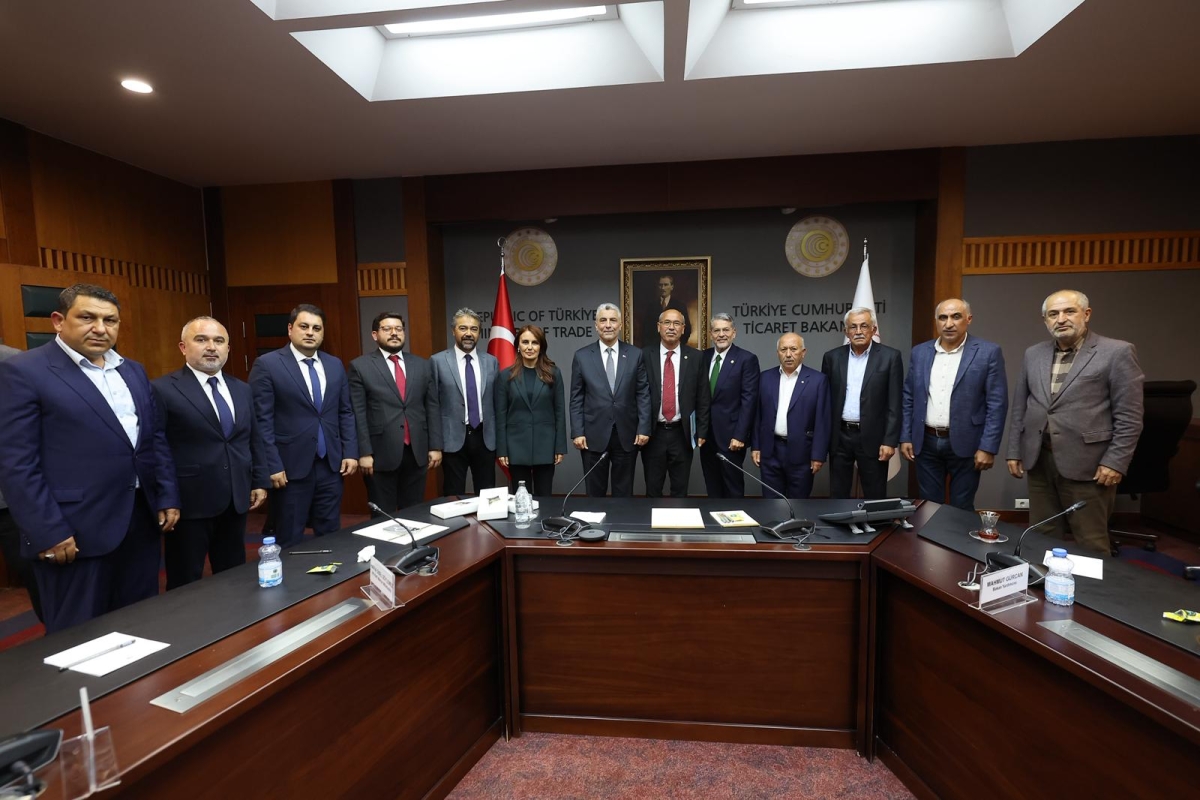 Ticaret Bakanı Bolat ile Yerli Üretim Zirvesi: “Üreticinin Yanındayız”