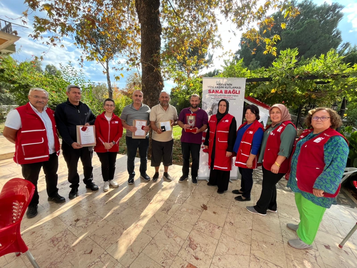 Anamur’da Örnek Davranış : Kan Bağışçılarına Altın,Gümüş ve Bronz Madalya