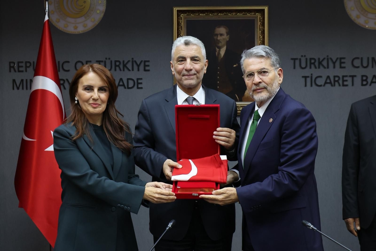 AK Parti Anamur İlçe Başkanı Burak Bulut’tan Yerli Muz Üreticilerine Destek Açıklaması