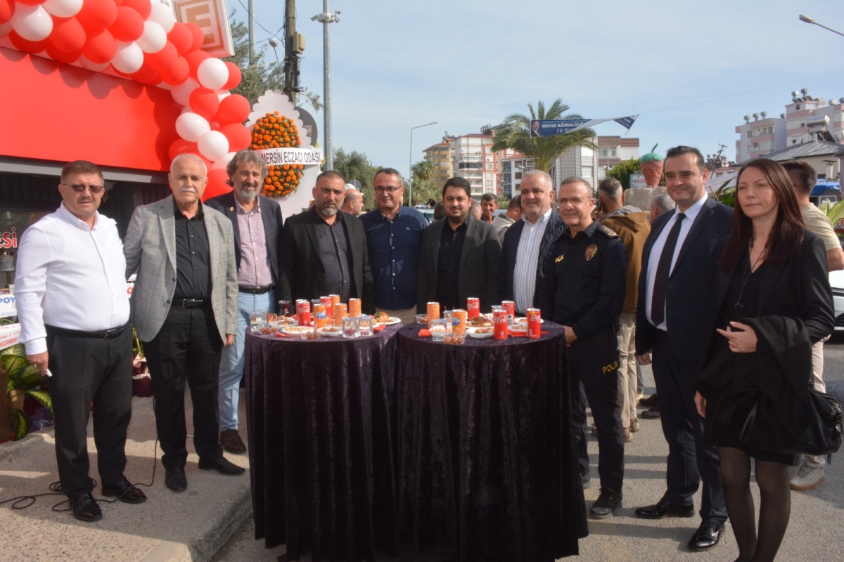 Efsun Eczanesi Anamur’da Törenle Hizmete Açıldı..