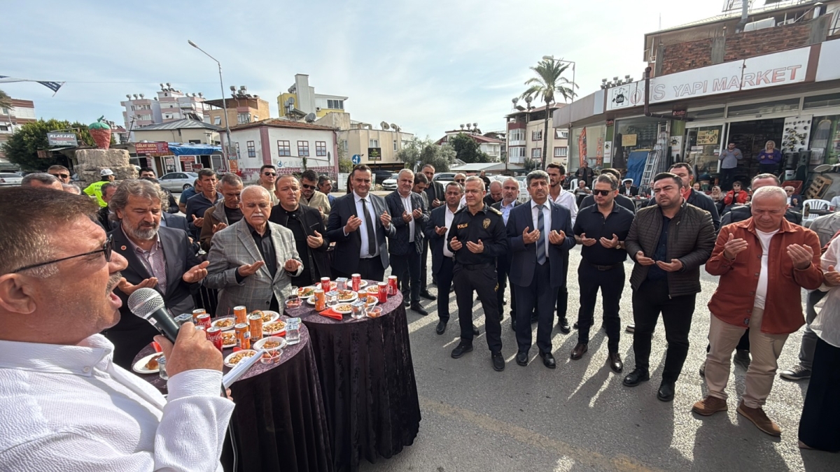 Efsun Eczanesi Anamur’da Törenle Hizmete Açıldı..