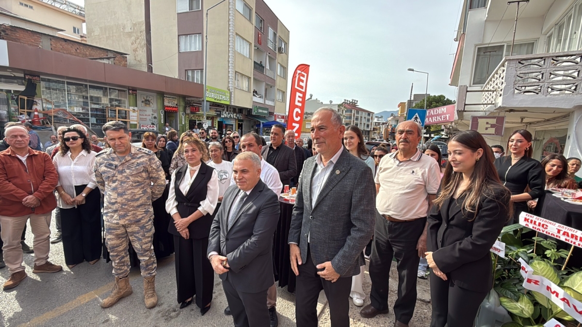 Efsun Eczanesi Anamur’da Törenle Hizmete Açıldı..