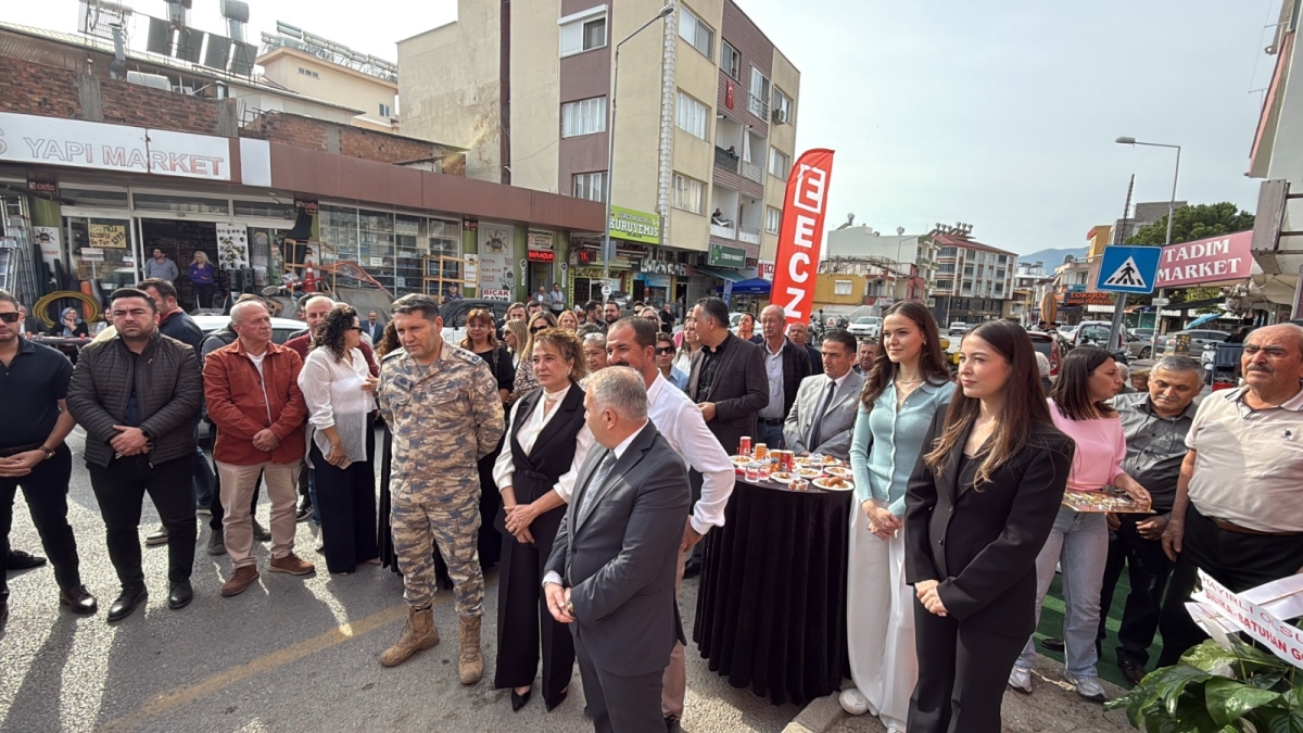 Efsun Eczanesi Anamur’da Törenle Hizmete Açıldı..