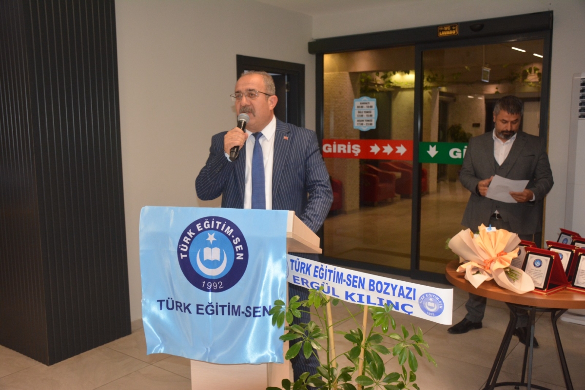 Türk Eğitim-Sen Anamur İlçe Temsilciliği’nden Öğretmenlere Dayanışma Yemeği