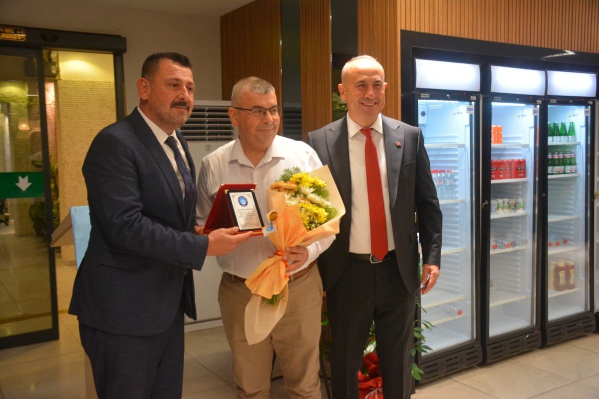 Türk Eğitim-Sen Anamur İlçe Temsilciliği’nden Öğretmenlere Dayanışma Yemeği