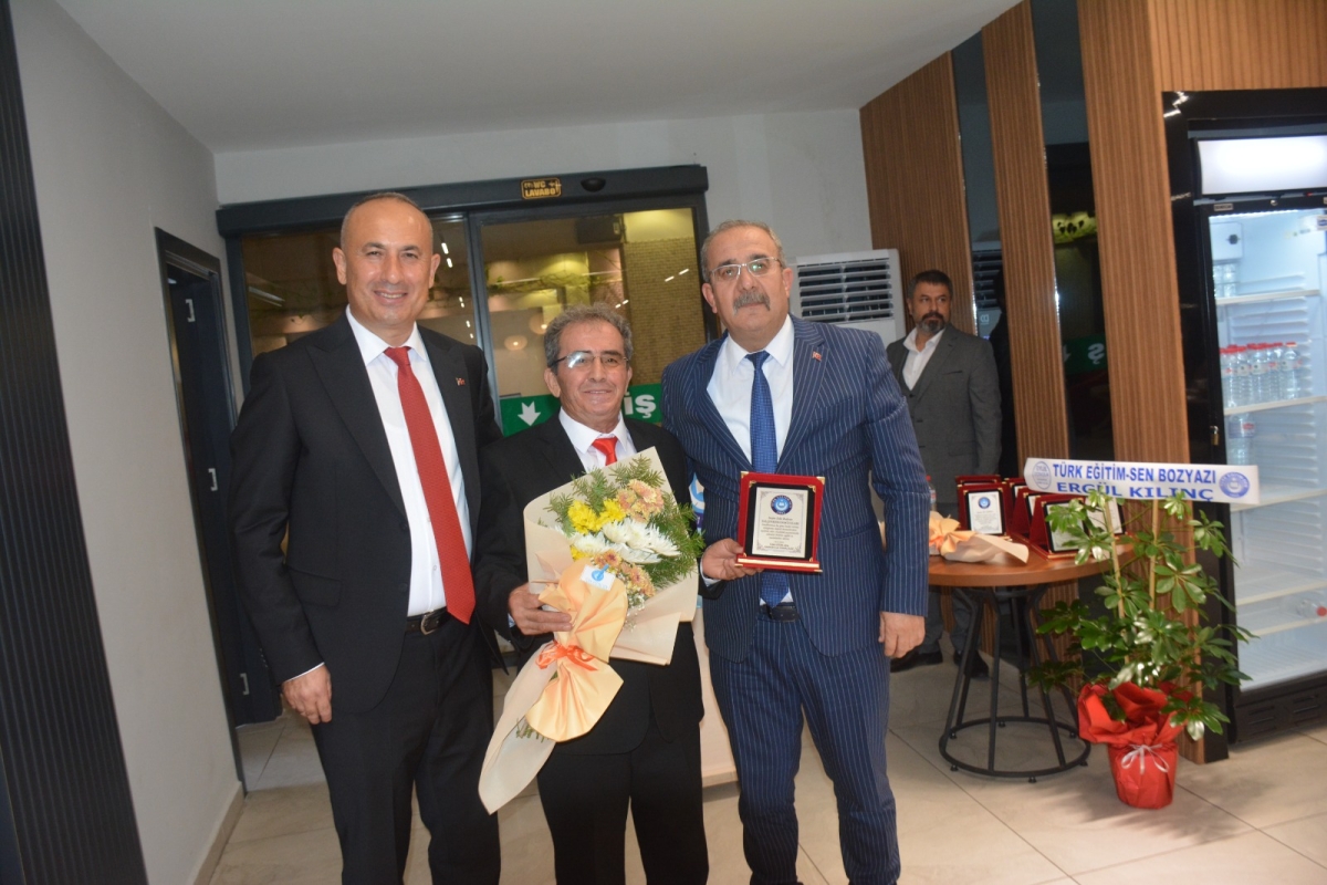 Türk Eğitim-Sen Anamur İlçe Temsilciliği’nden Öğretmenlere Dayanışma Yemeği
