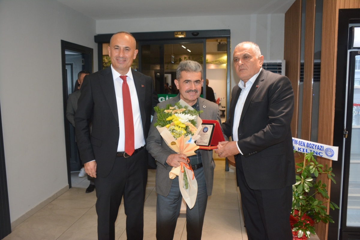 Türk Eğitim-Sen Anamur İlçe Temsilciliği’nden Öğretmenlere Dayanışma Yemeği