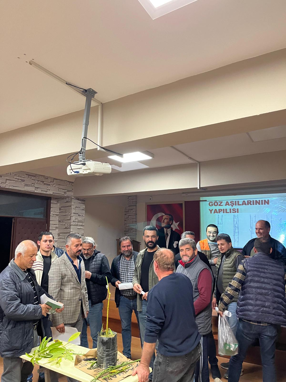 Ülkü Ocakları ve HEM İşbirliği İle Tarıma Destek Eğitimi Tamamlandı..