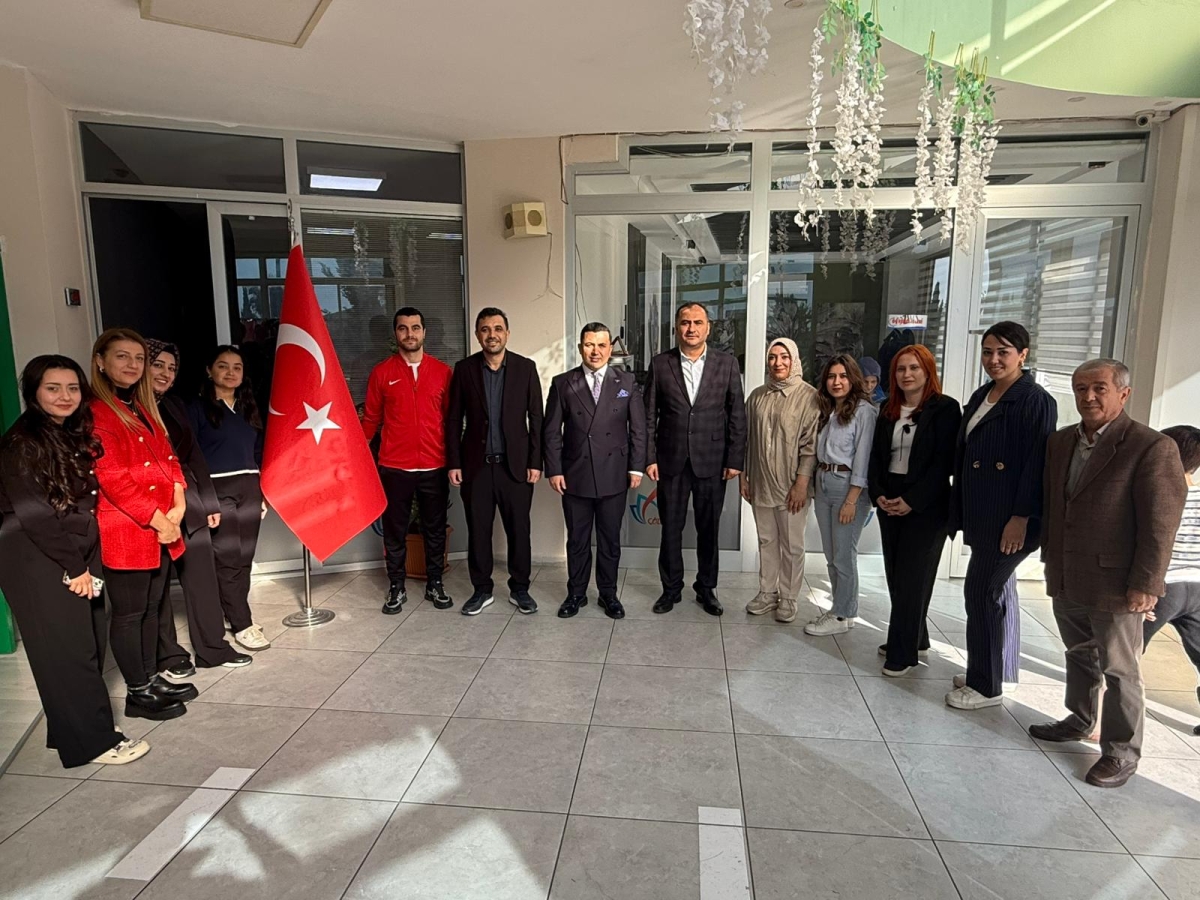 Anamur’da Çocuklara İnsan Hakları ve Demokrasi Eğitimi..
