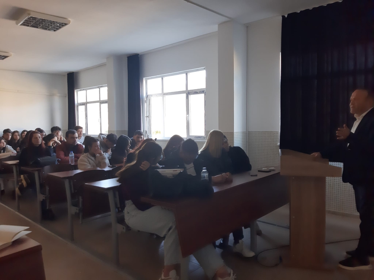 Anamur MYO’da “Etkili İletişim Becerileri” Söyleşisi