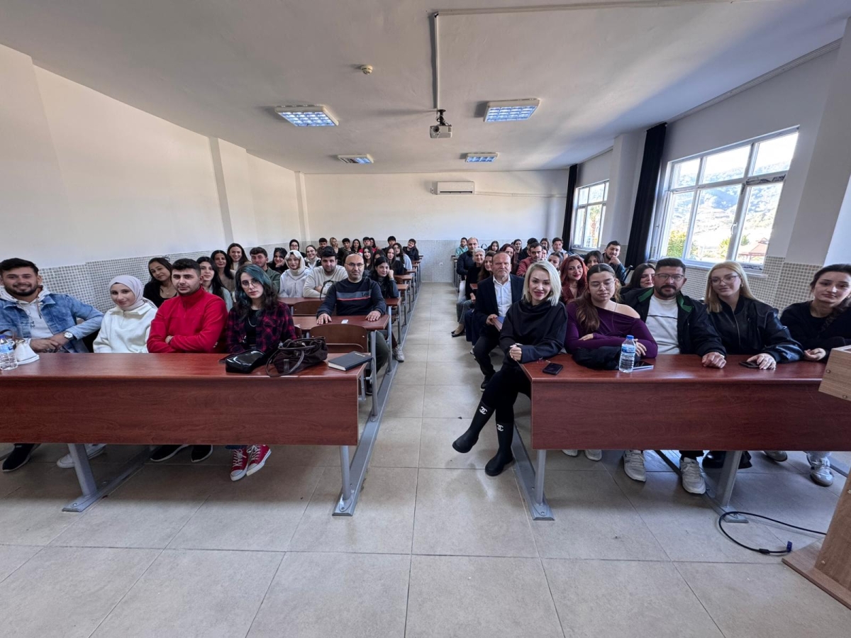 Anamur MYO’da “Etkili İletişim Becerileri” Söyleşisi