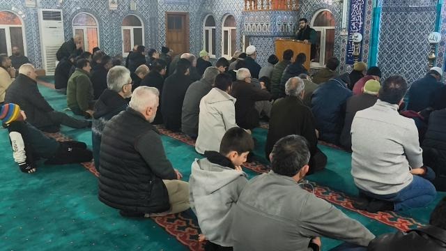 Anamur’da Yeni Yılın İlk Sabahı Camilerde Karşılandı..