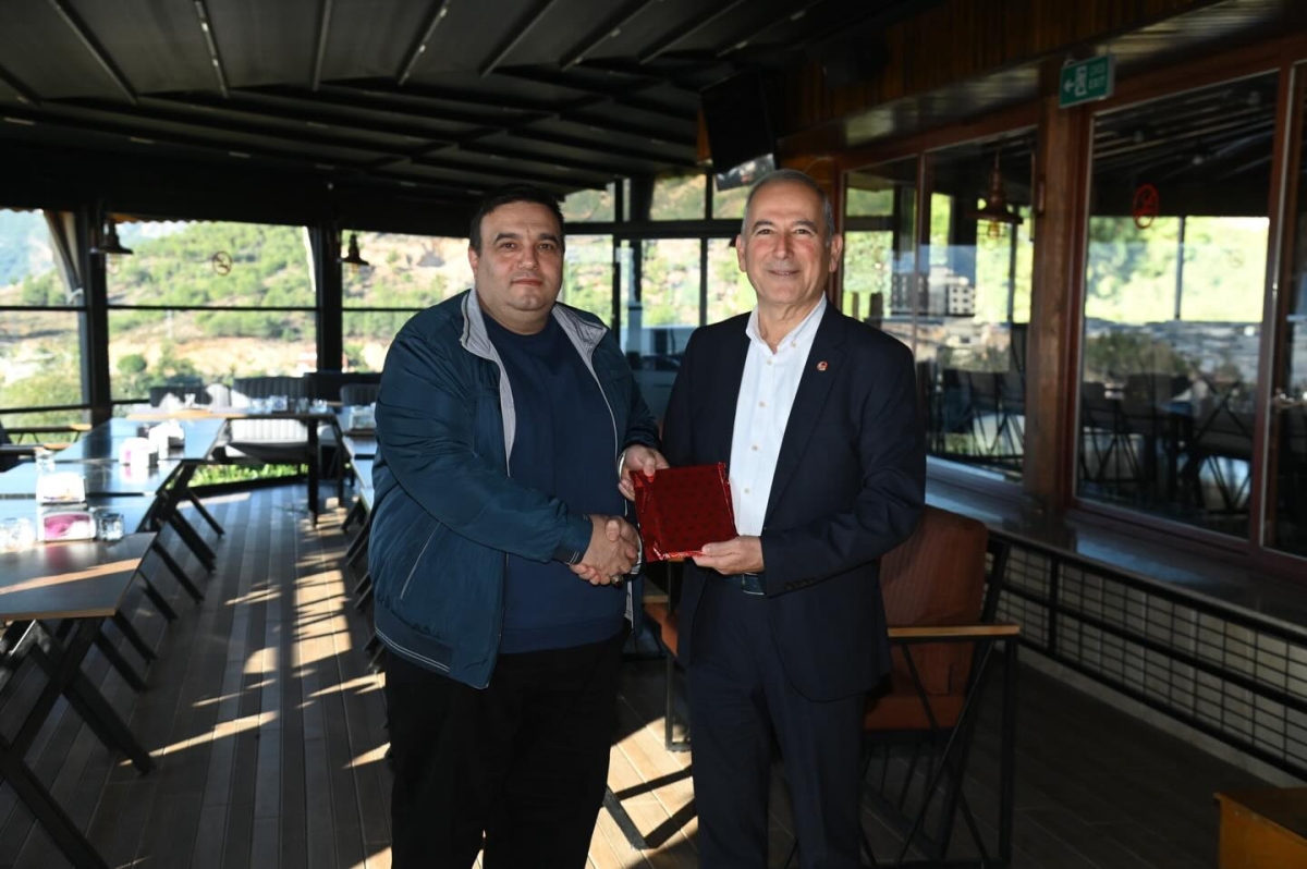 Başkan Durmuş Deniz’den Basın Emekçilerine 10 Ocak Kahvaltısı..