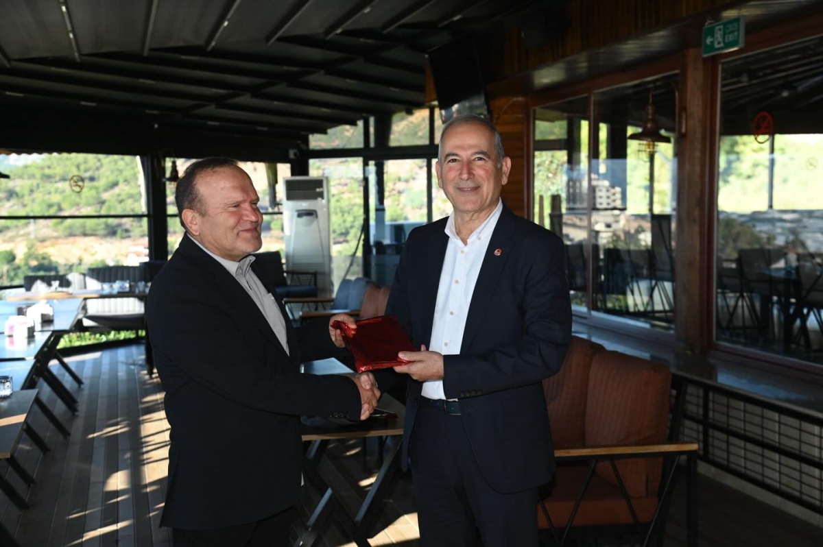 Başkan Durmuş Deniz’den Basın Emekçilerine 10 Ocak Kahvaltısı..