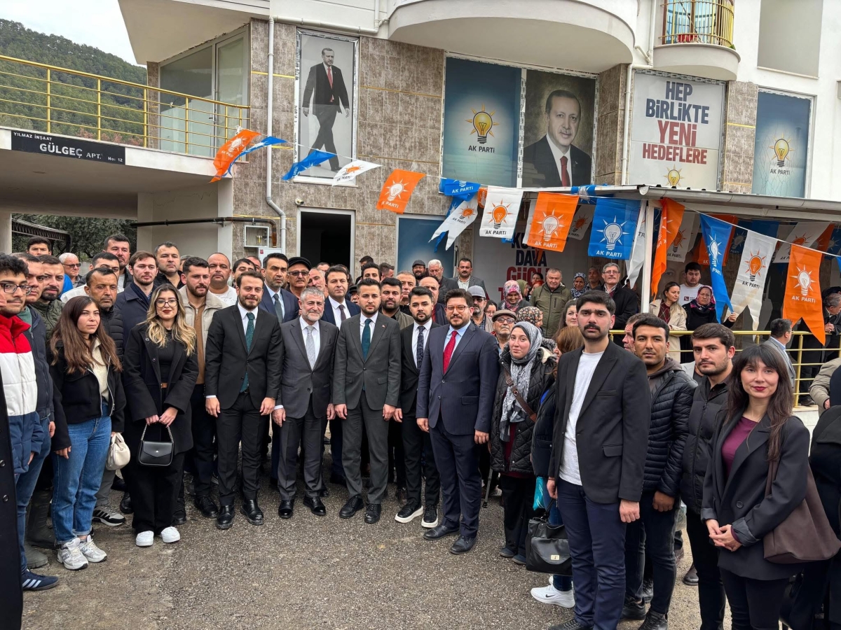 AK Parti Anamur İlçe Danışma Meclisi Toplantısı Yoğun Katılımla Gerçekleştirildi..