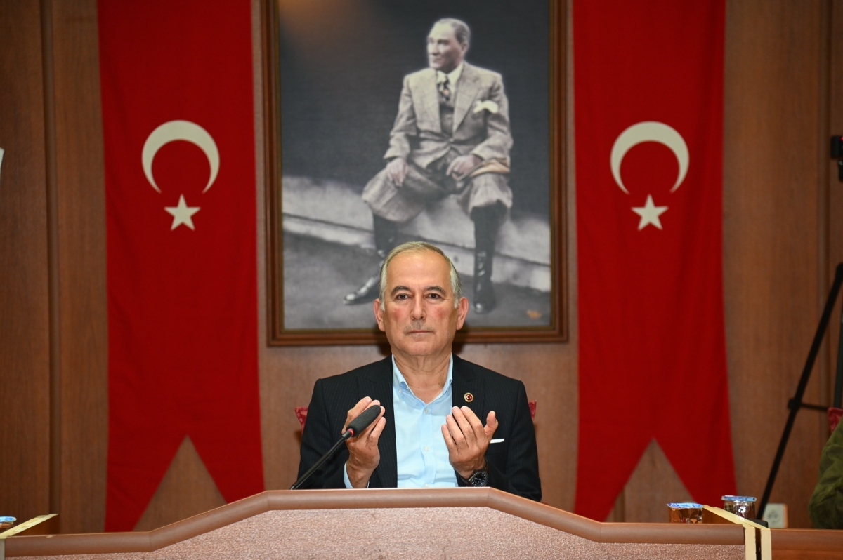 Anamur Belediye Meclisi’nden 6 Şubat Depreminde Hayatını Kaybedenlere Vefa..