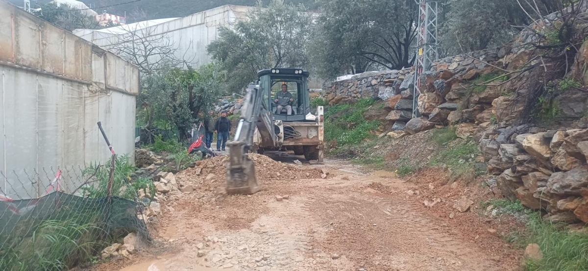 Anamur Belediyesi 30 Farklı Noktada Afetin İzlerini Silmeye Çalışıyor.