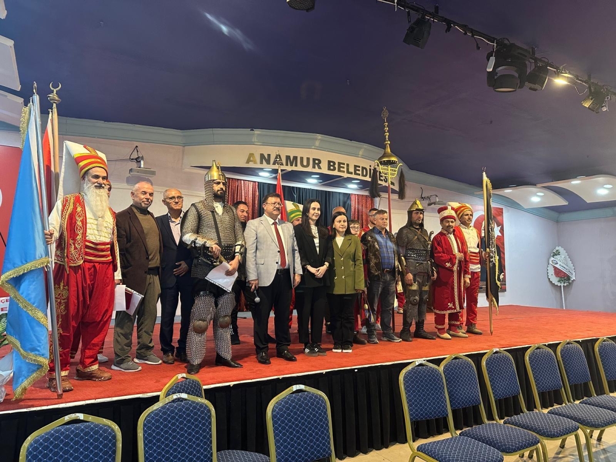 Anamur bağımlılıkla mücadeleye derneği konferans