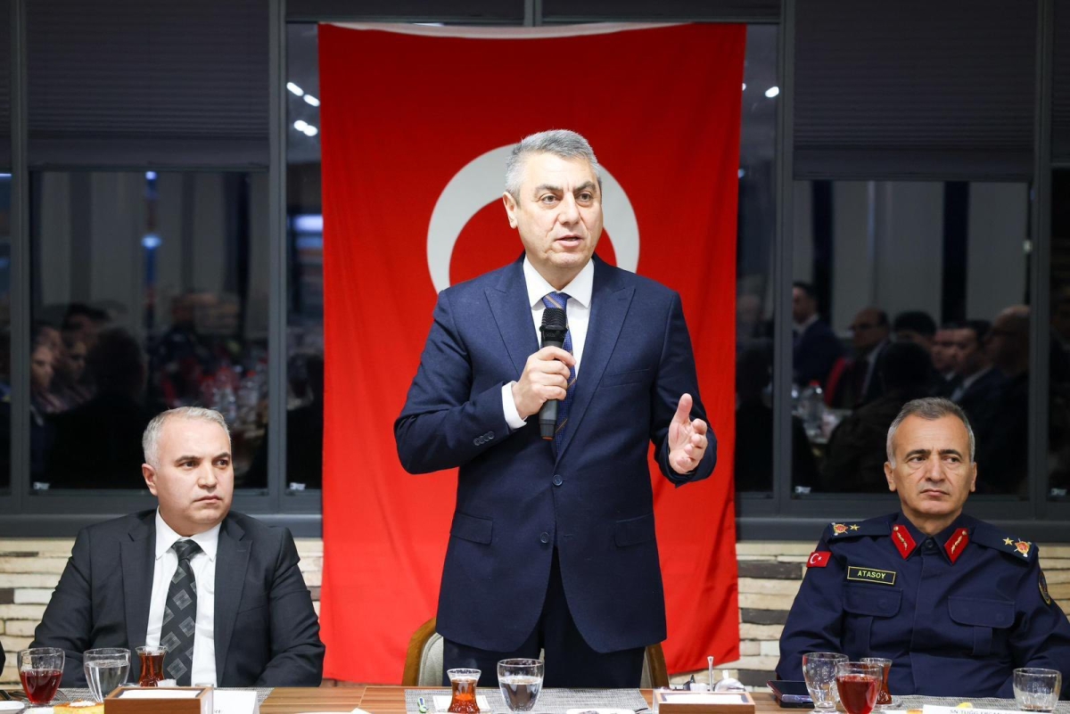 Mersin Valisi Atilla Toros Anamur’da Çeşitli Temaslarda Bulundu..