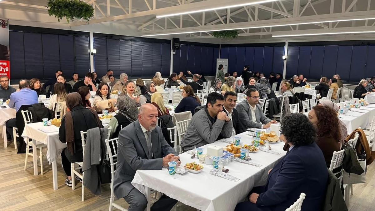 Şehit Şükrü Ünlü Anısına İftar Programı Düzenlendi..