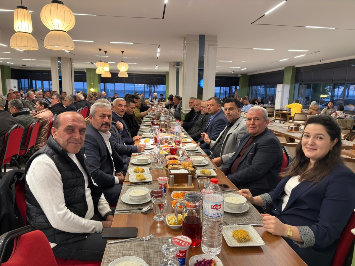 Kaymakam Kemal Duru, Muhtarlarla İftar Programında Bir Araya Geldi