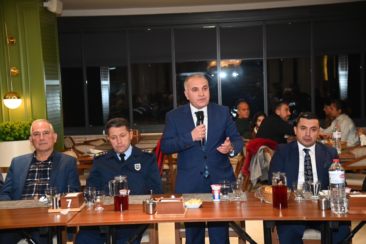Kaymakam Kemal Duru, Muhtarlarla İftar Programında Bir Araya Geldi