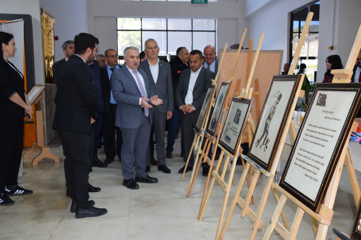 İstiklal Marşı’nın 105. Yılı Anamur’da Açılan Sergiyle Kutlandı.