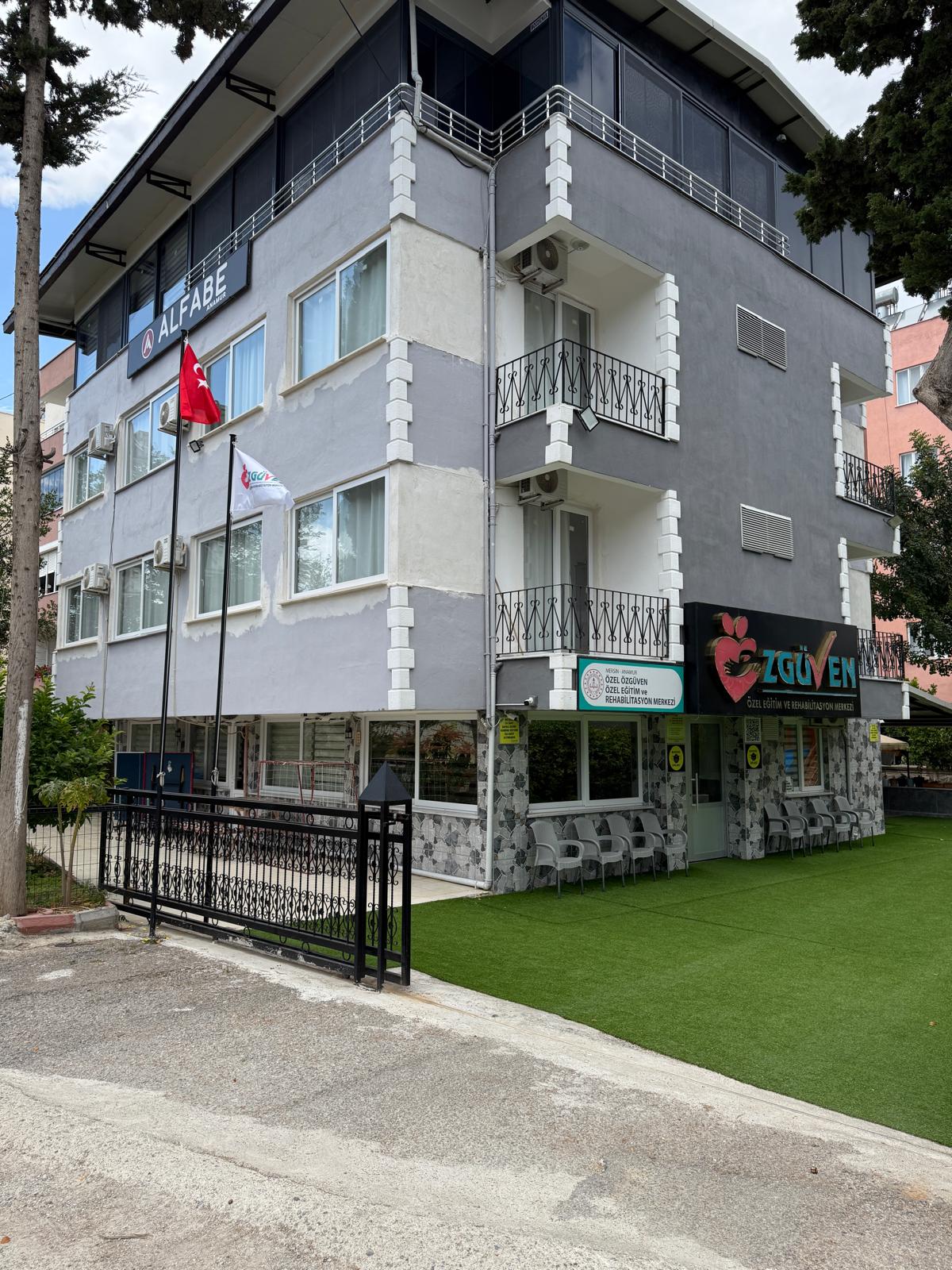 özgüven