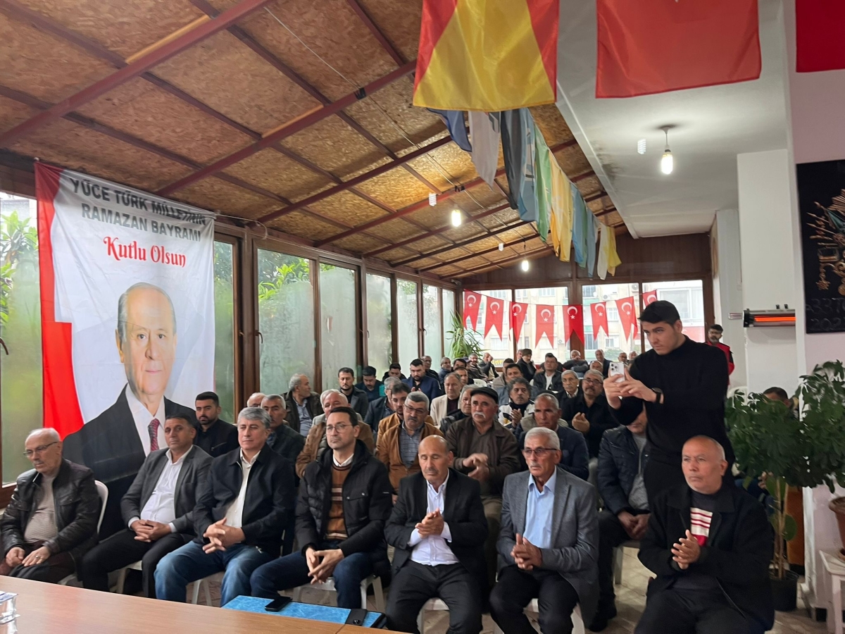 MHP Anamur İlçe Teşkilatı’nda Bayramlaşma..