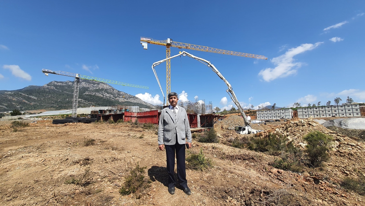 Anamur TOKİ Konutları Bölgesine İnşa Edilecek Yeni Caminin Kıblesi Belirlendi..