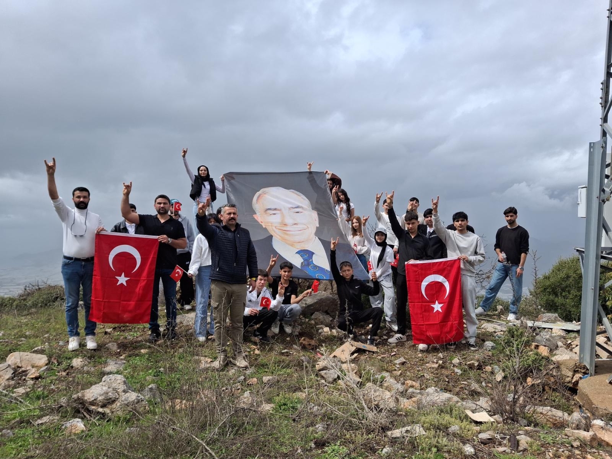 Anamur Ülkü Ocakları’ndan Başbuğ Türkeş’e Vefa Yürüyüşü.