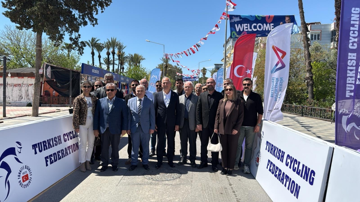 Tour of Mersin’in İlk Etabı Anamur’dan Start Aldı