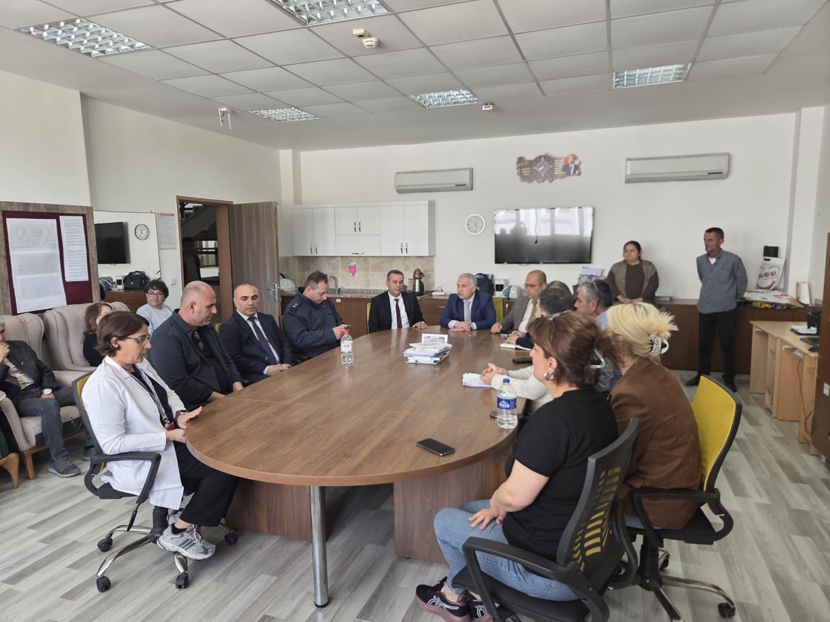 Anamur Kaymakamı Duru Okullarda İncelemelerde Bulundu.