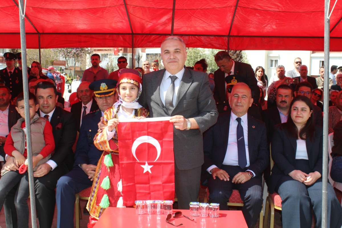 Anamur’da 23 Nisan Coşkusu Meydanlara Taştı..