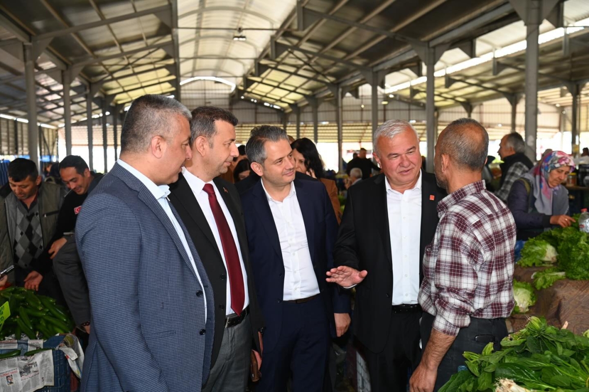 Anamur’da Halk Buluşması: Pazaryerinde Esnafın ve Vatandaşın Sesi Dinlendi..