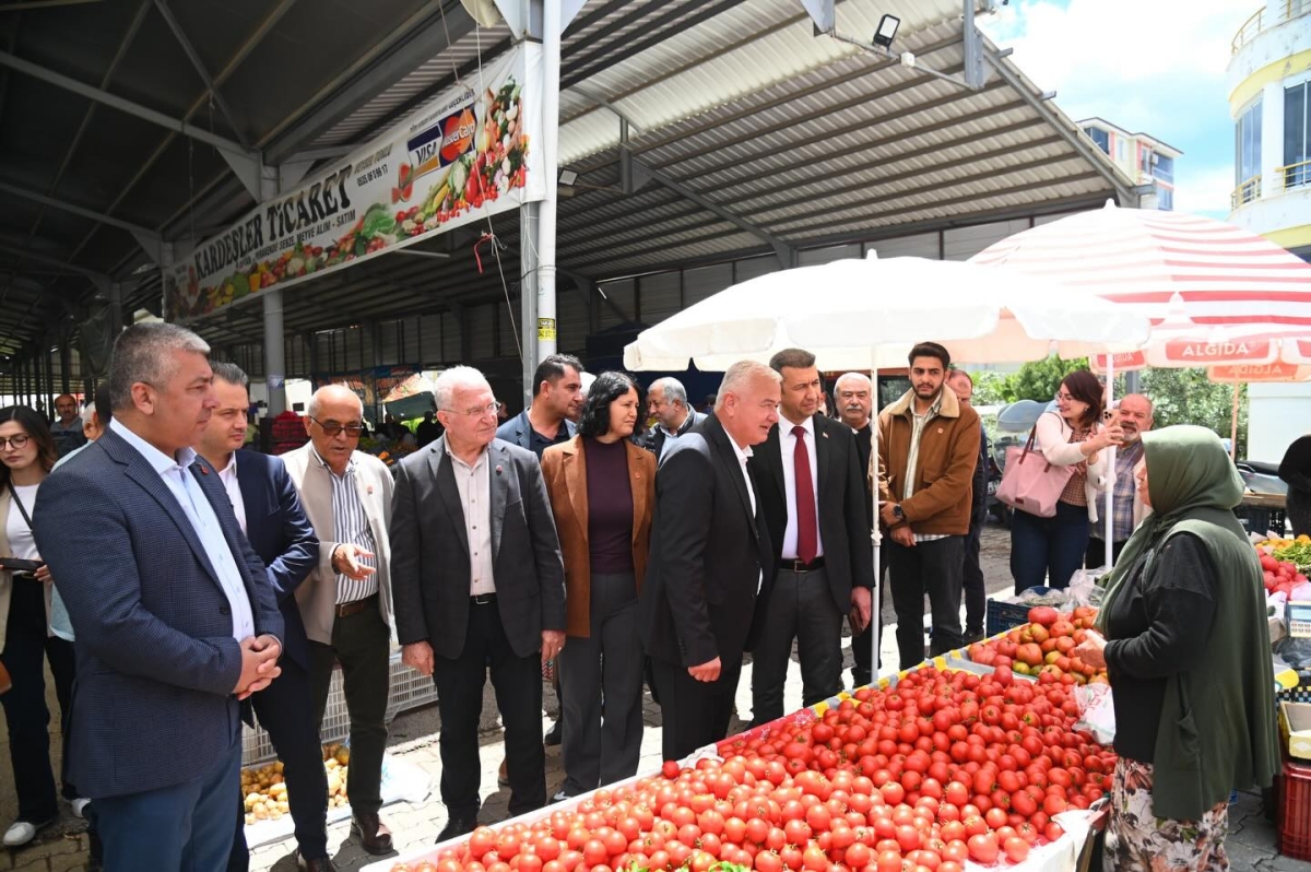 Anamur’da Halk Buluşması: Pazaryerinde Esnafın ve Vatandaşın Sesi Dinlendi..
