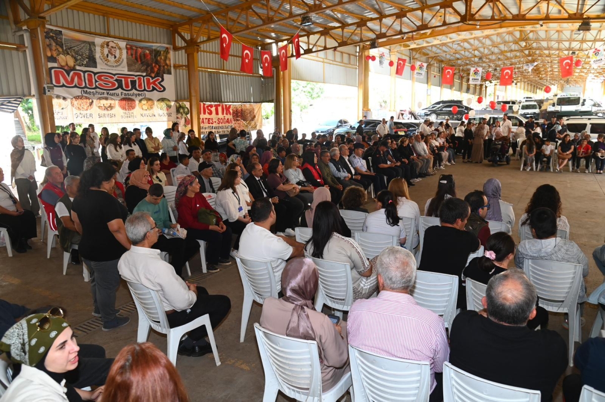 Anamur’da Engelleri Birlikte Aşıyoruz Mesajı”