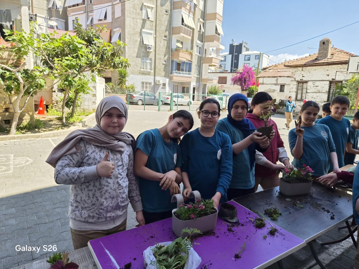 Anamur’da Öğrenciler’den İyilik Hareketi..