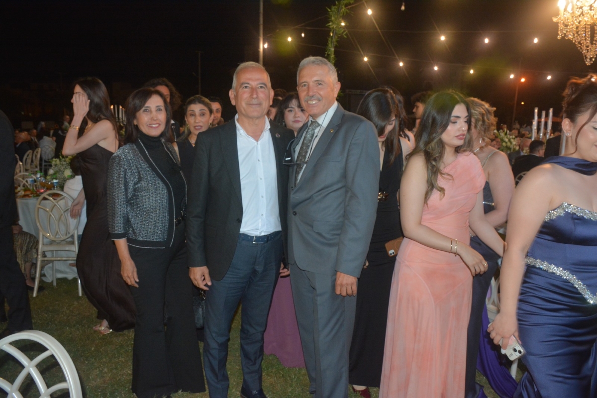 Dr. Mariya Ayça Kozak ile Dr. Barış Arman Coşgun’dan Masal Gibi Düğünle Mutluluğa Yelken Açtı..