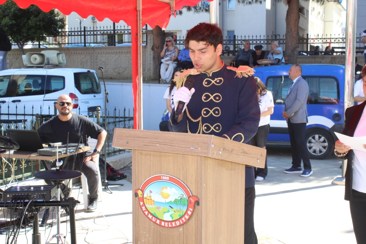 Anamur’da 19 Mayıs Coşkusu Kortej Yürüyüşüyle Başladı