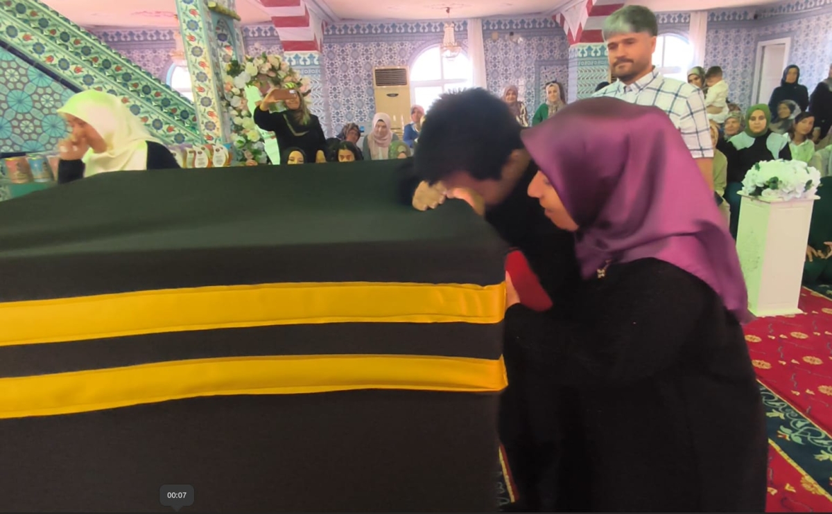 Anamur'da Özel Gereksinimli gencin Kâbe özlemi duygulandırdı..