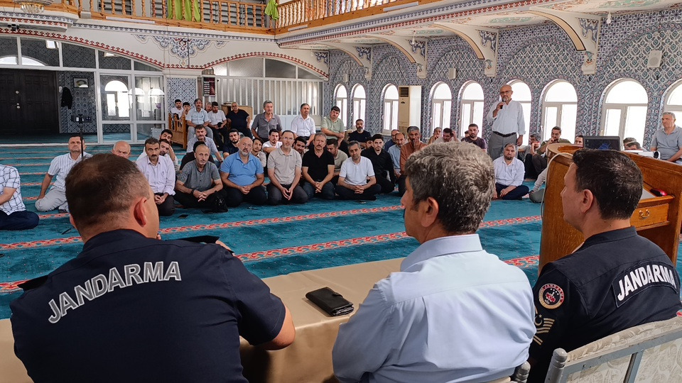 Jandarmadan Din Görevlilerine Toplum Destekli Güvenlik Çağrısı