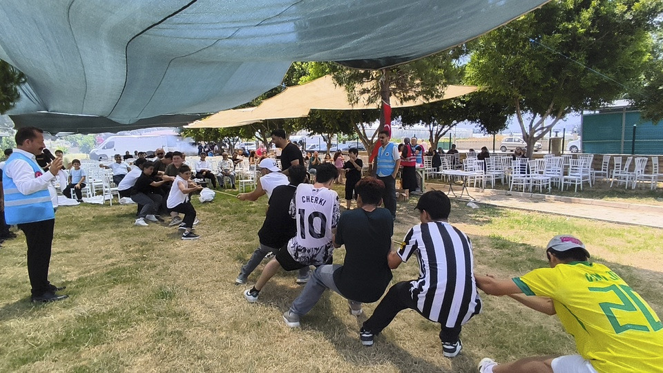 Anamur’da 5 öğrenci umre ile ödüllendirildi.